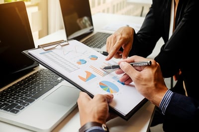 workplace-results-professional-report-accounting_1418-61-1